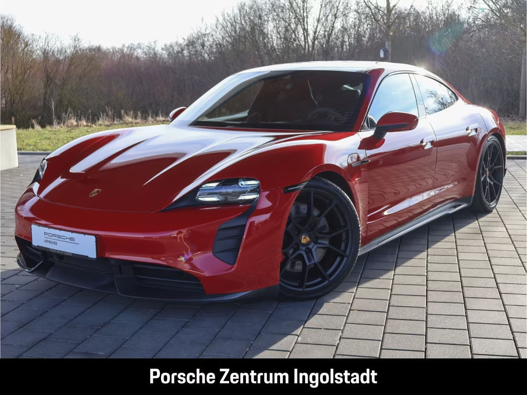 Porsche Taycan GTS
