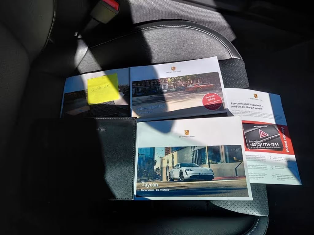 Porsche Taycan