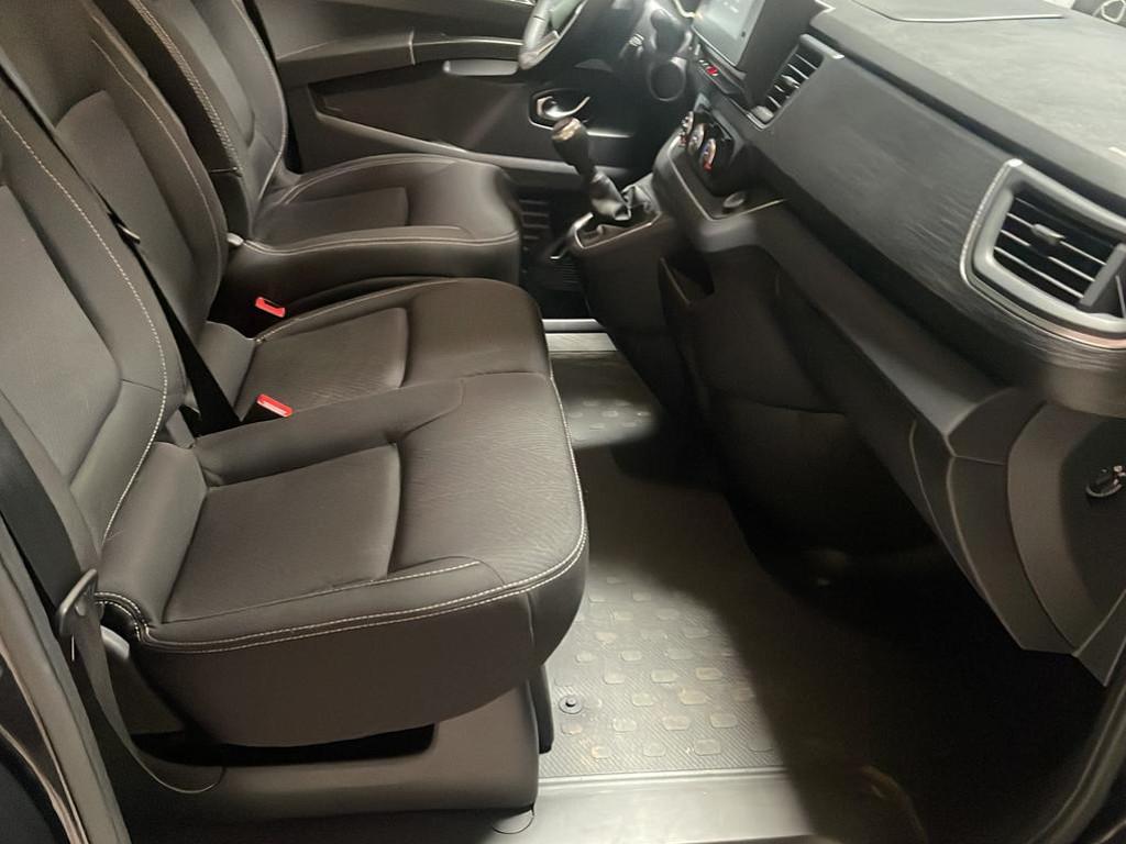 Nissan Primastar