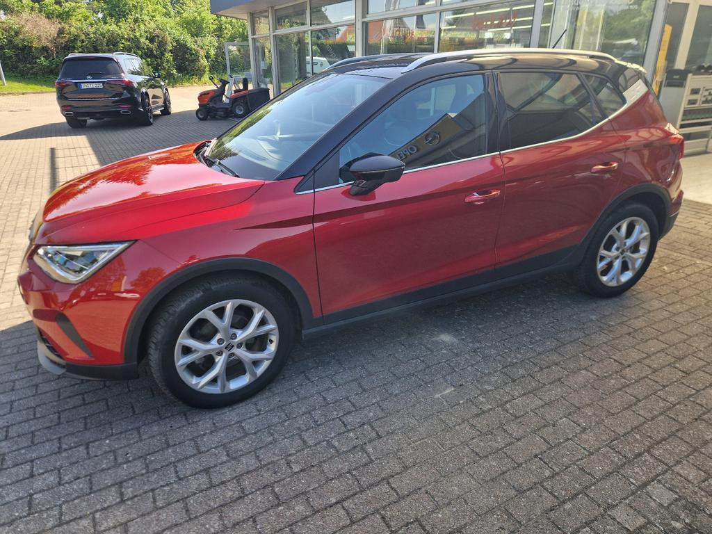 Seat Arona