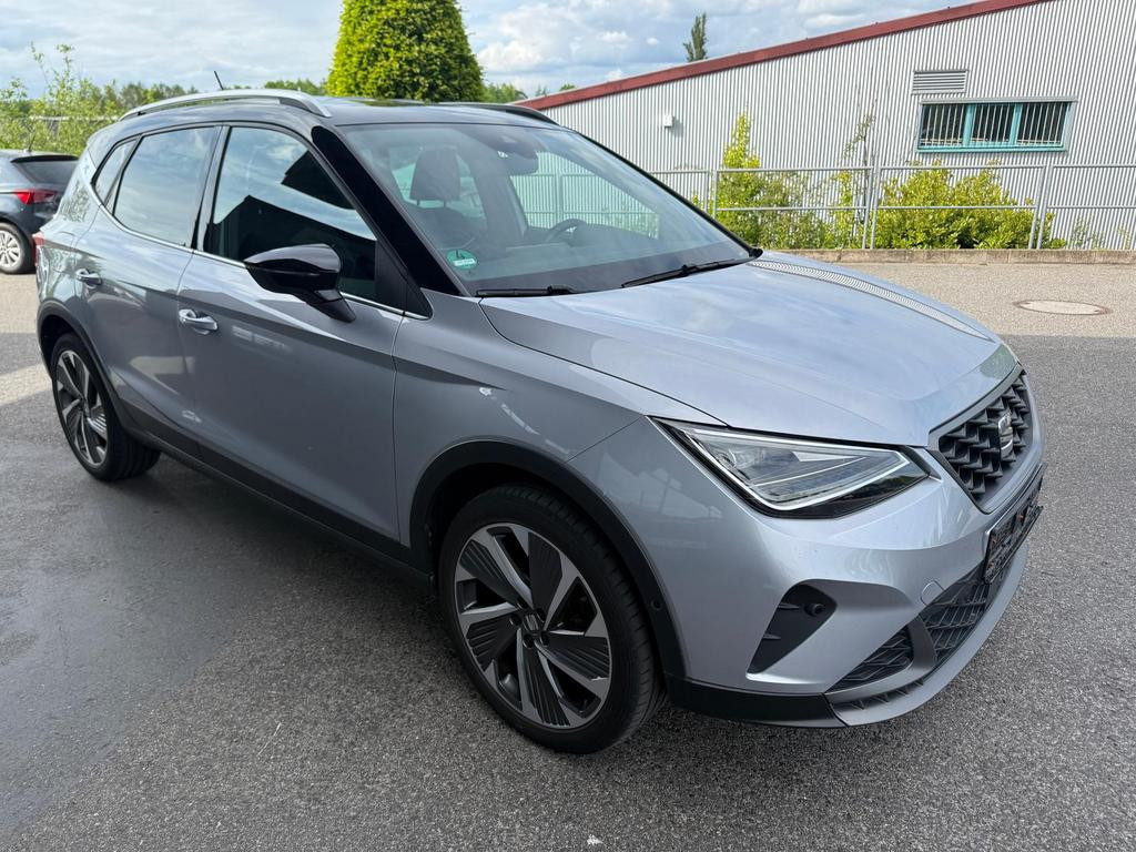 Seat Arona