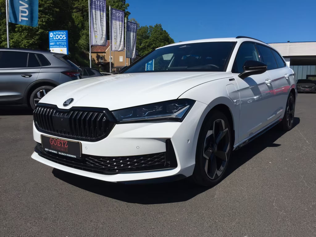 Skoda Superb Combi Sportline iV 1.5 TSI
