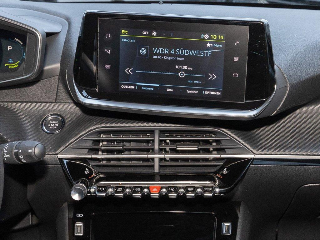 Peugeot e-208
