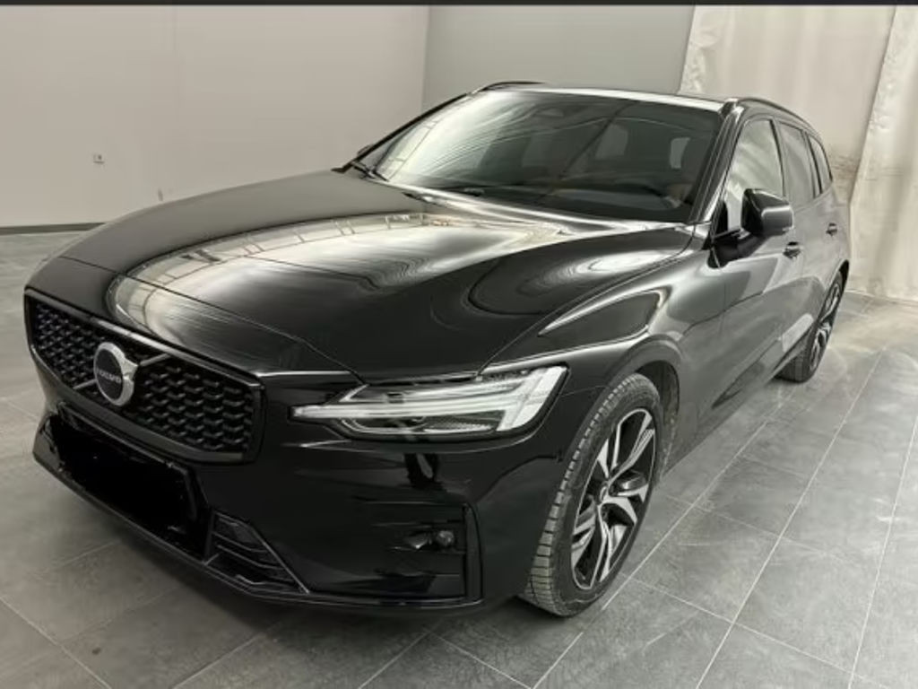 Volvo V60 Plus Dark