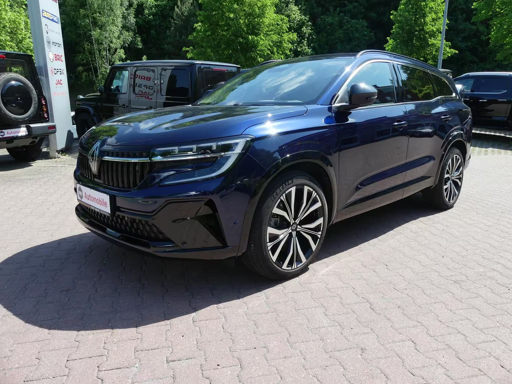 Renault Espace E-Tech Hybrid Iconic