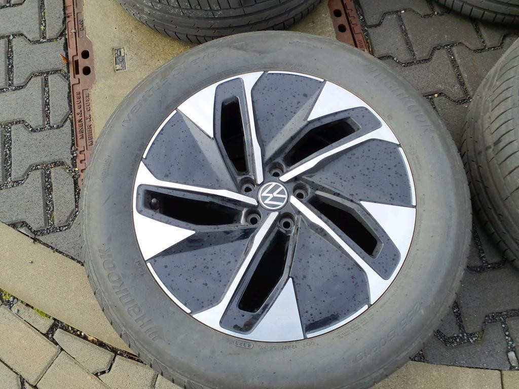 Volkswagen ID.5