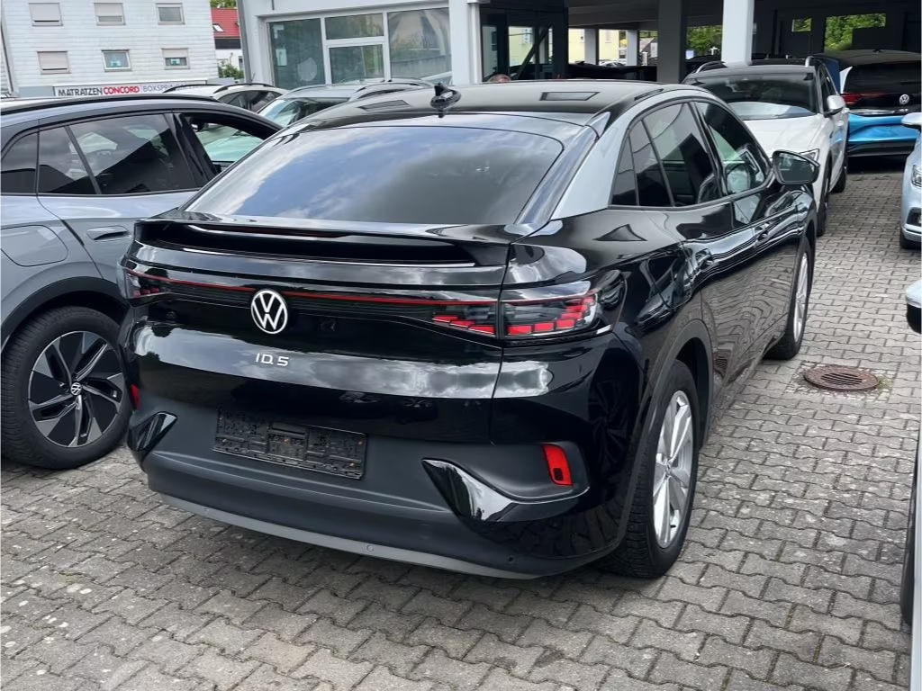 Volkswagen ID.5