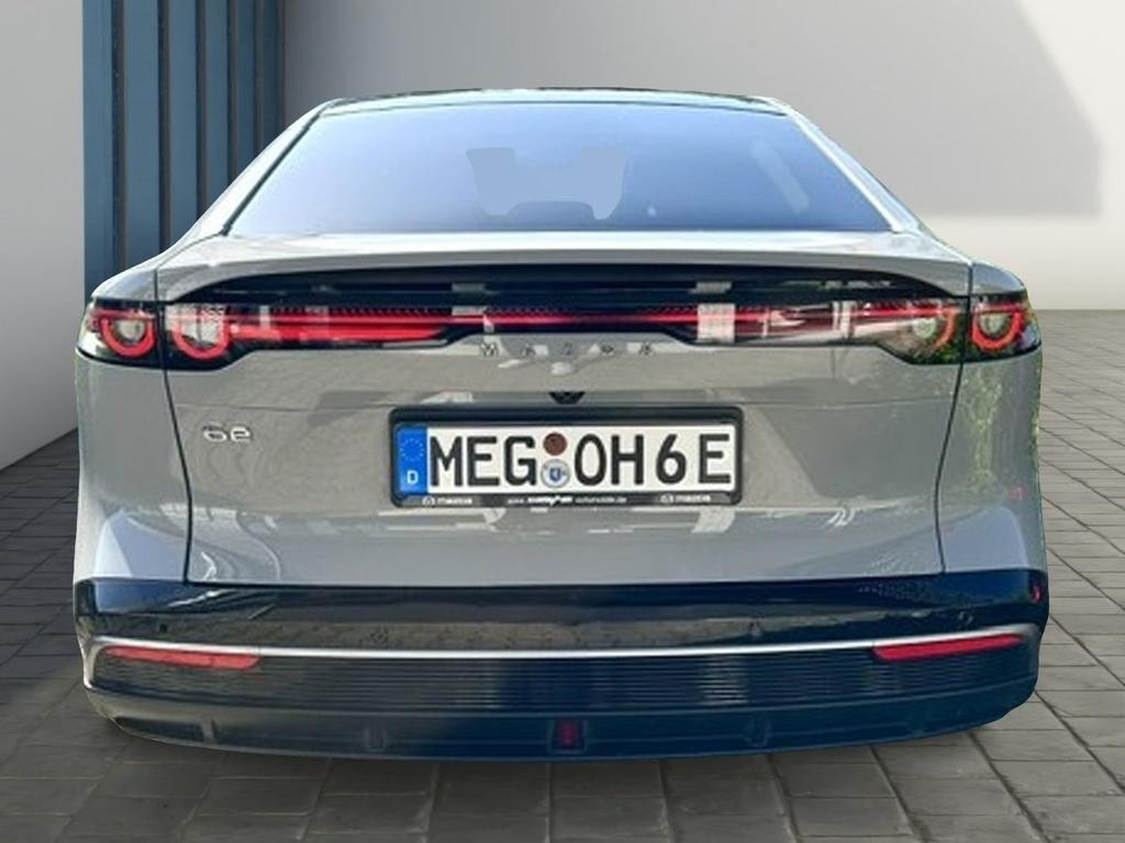 Mazda 6e