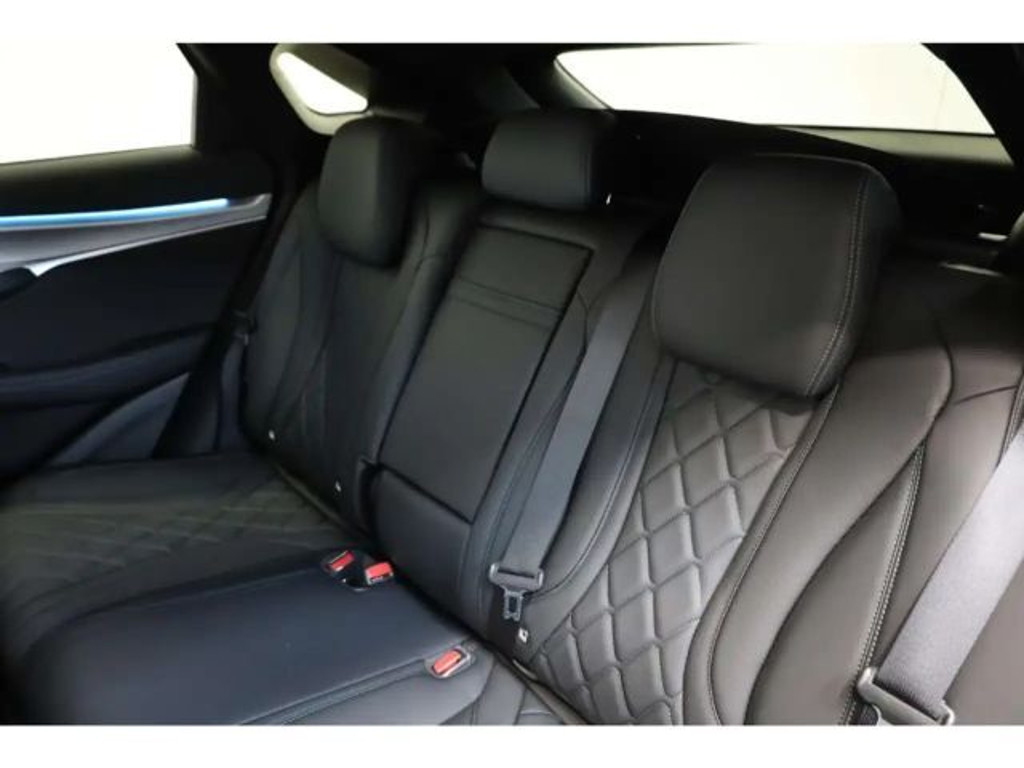 BYD Sealion 7