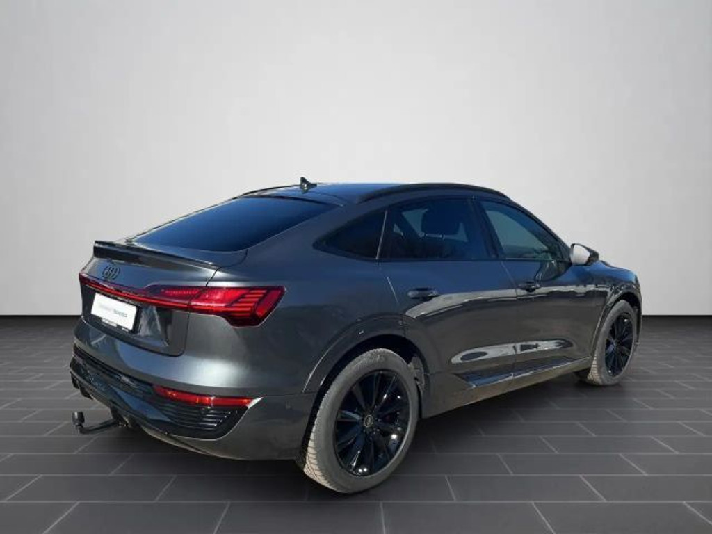 Audi Q8 e-tron