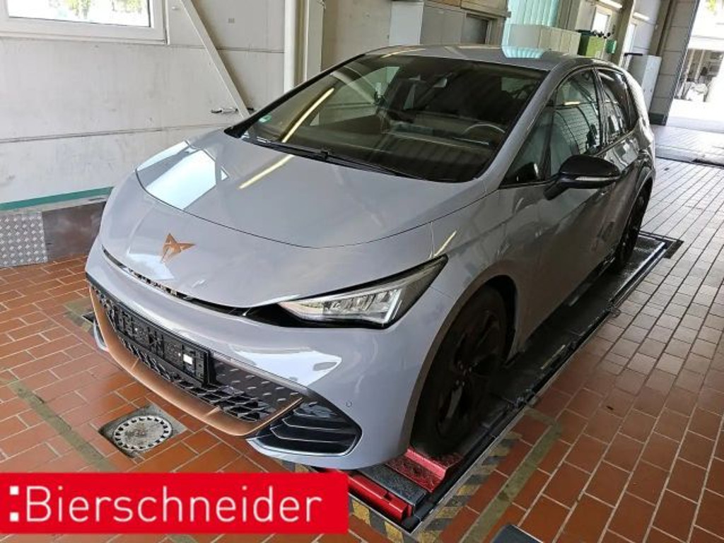 Cupra Born 5-J-GAR NAVI KAMERA LED ACC