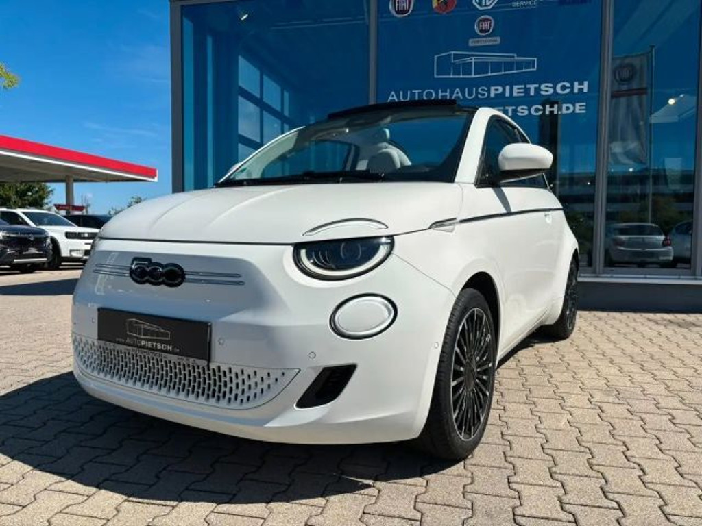 Fiat 500e La Prima by Bocelli