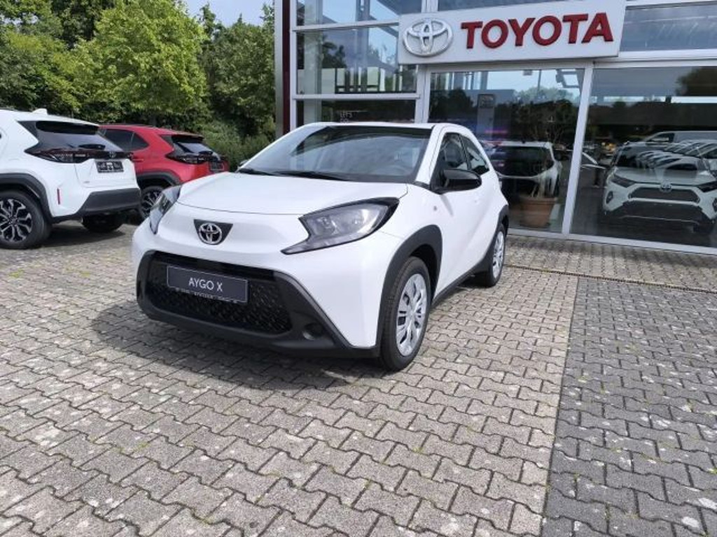 Toyota Aygo X Hatchback X-play Play