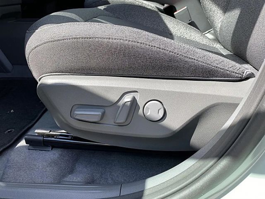 Kia EV2