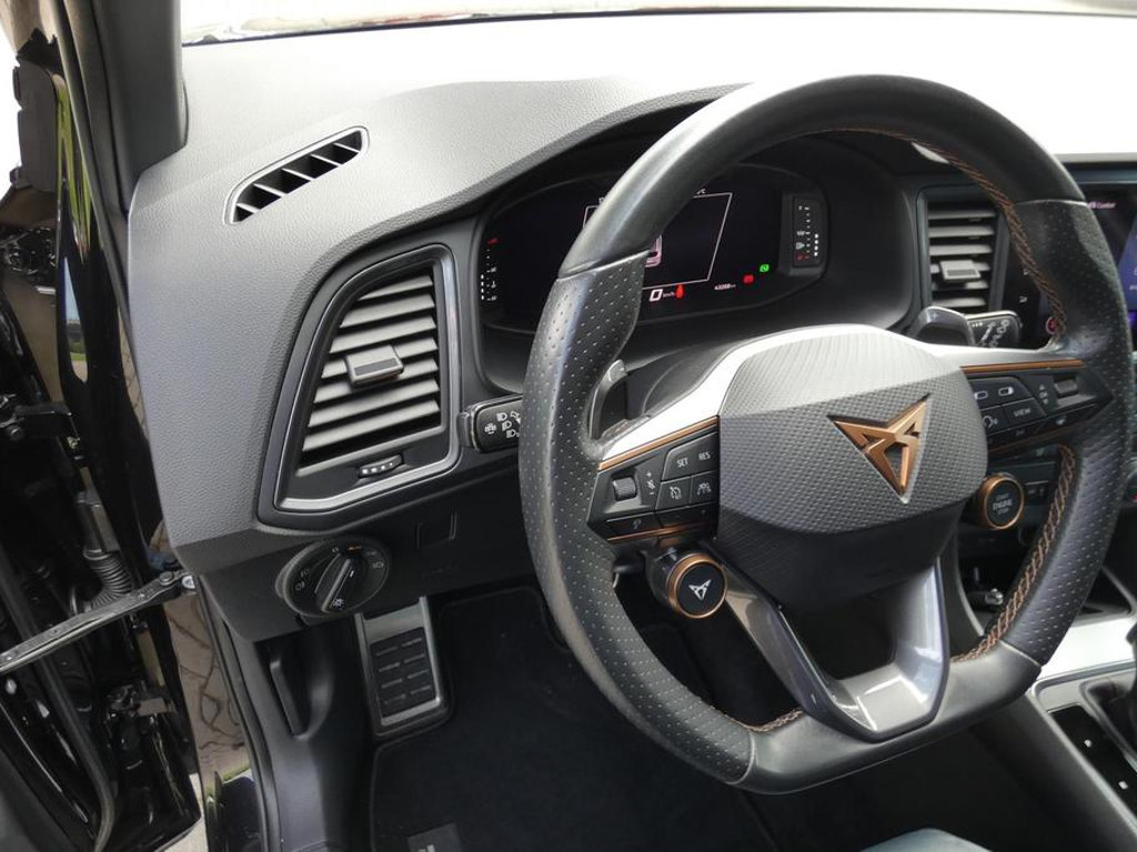 Cupra Ateca