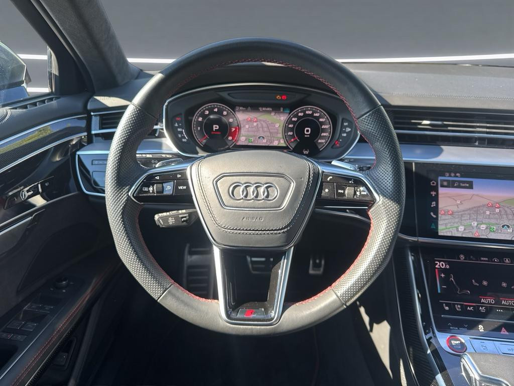 Audi S8