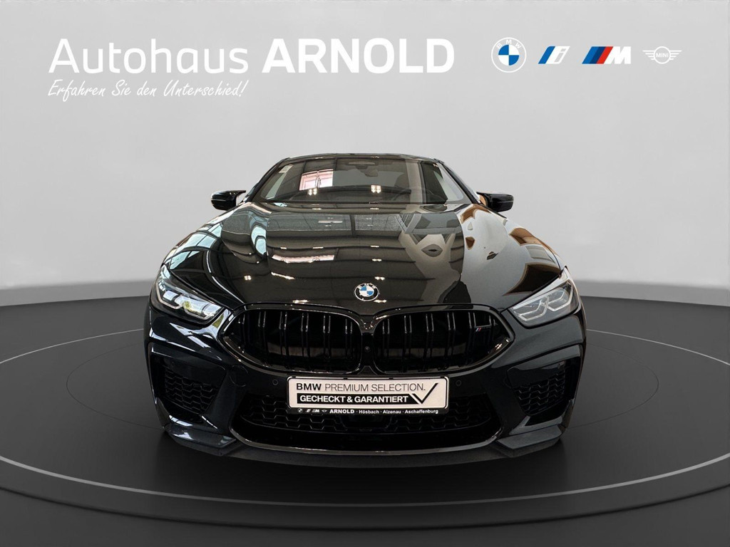 BMW M8