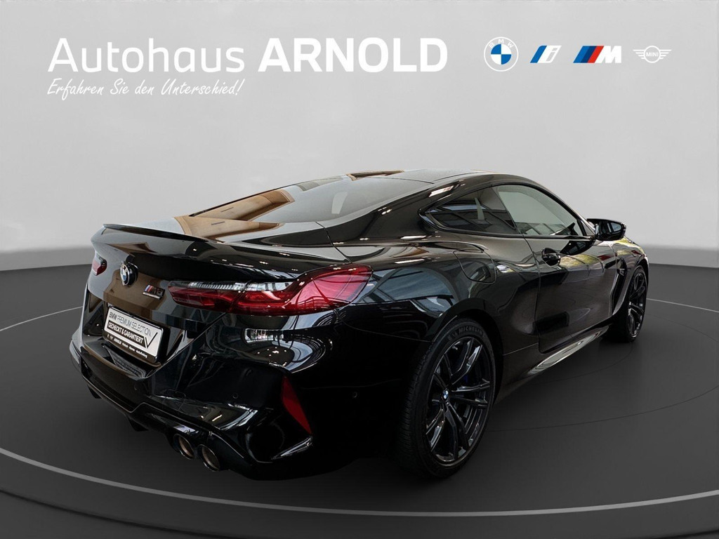 BMW M8