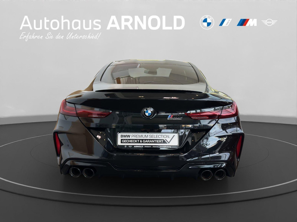 BMW M8