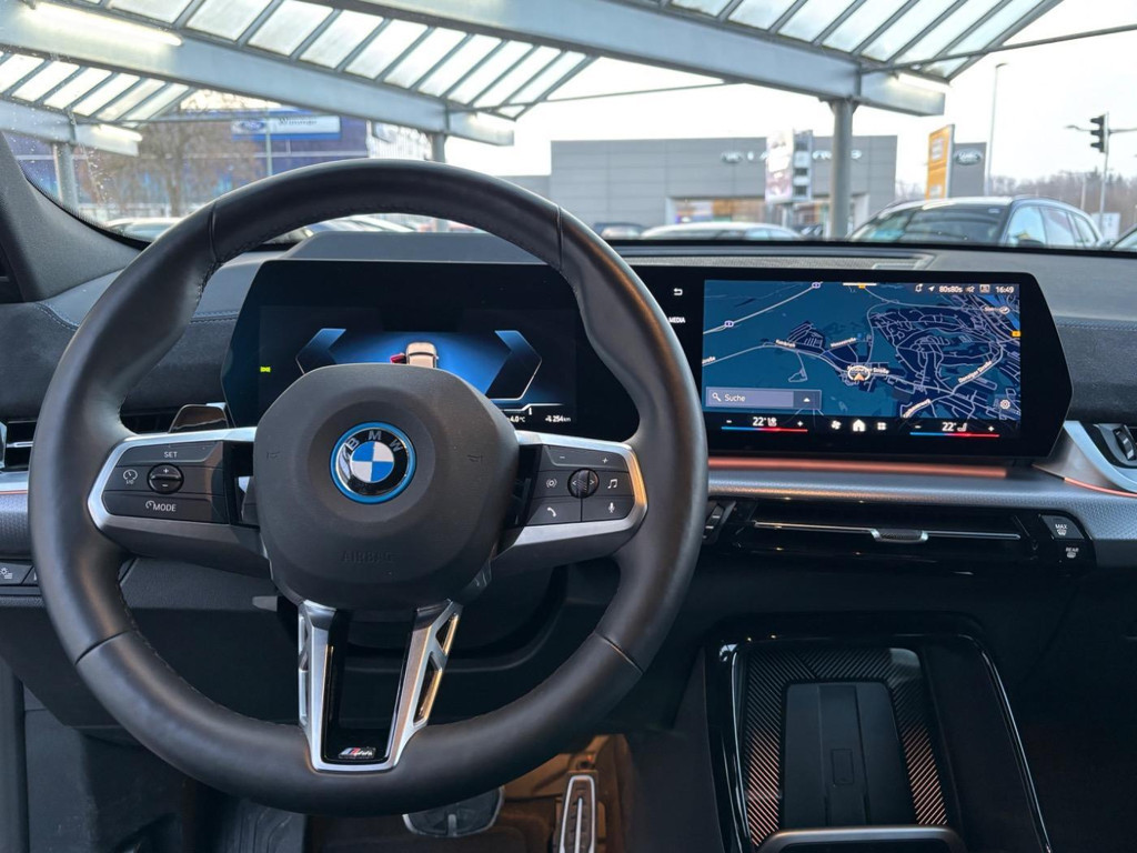BMW iX2