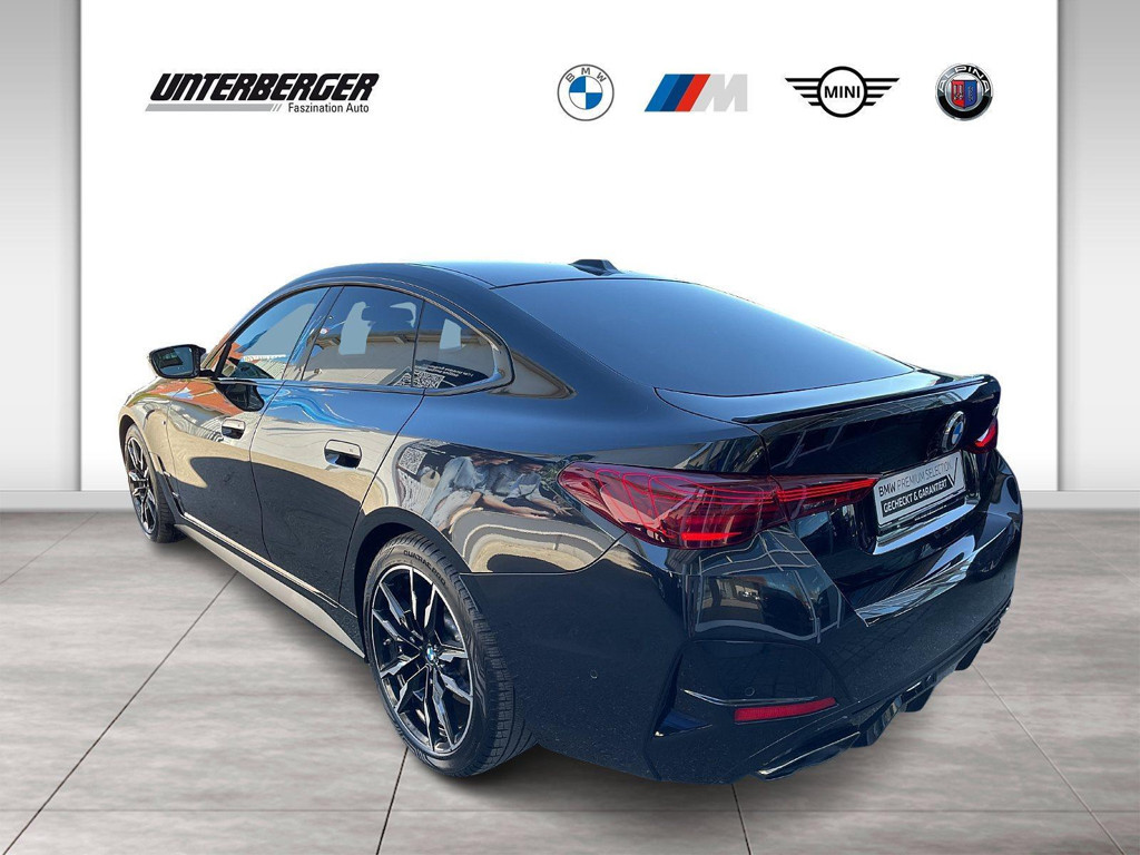 BMW M440