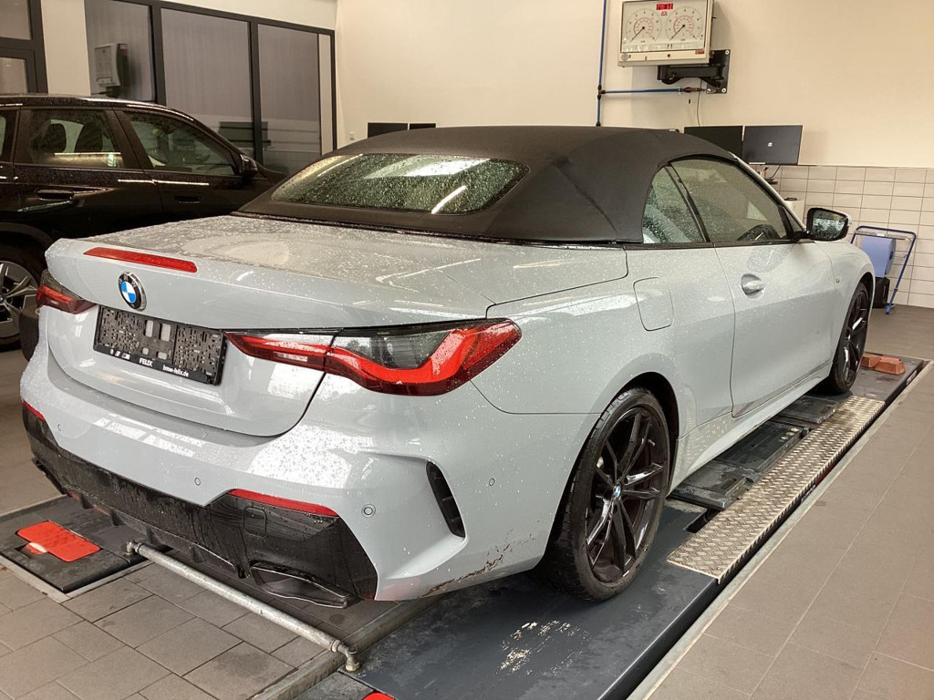 BMW M440