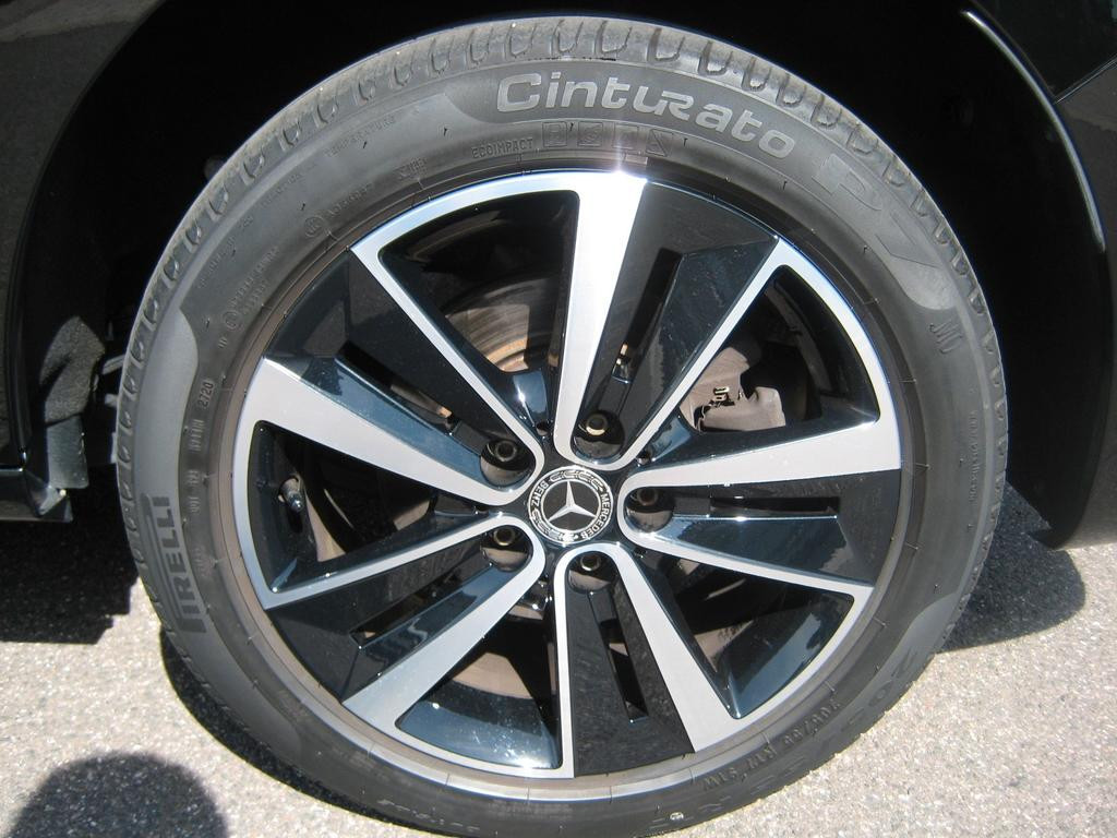 Mercedes-Benz T 180
