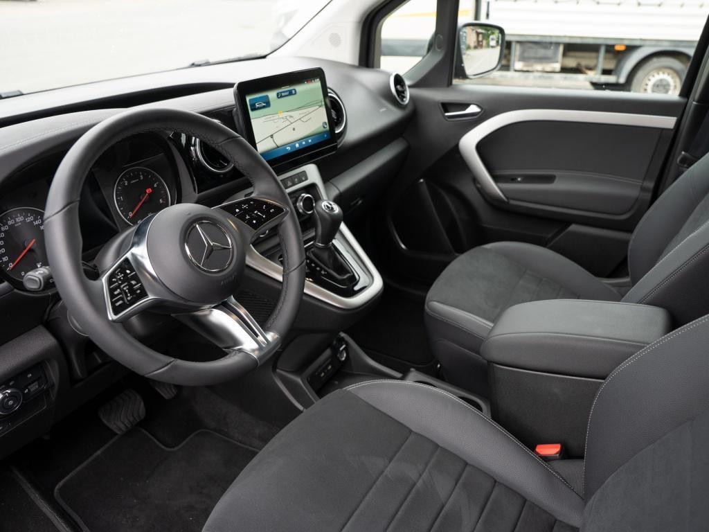 Mercedes-Benz T 180