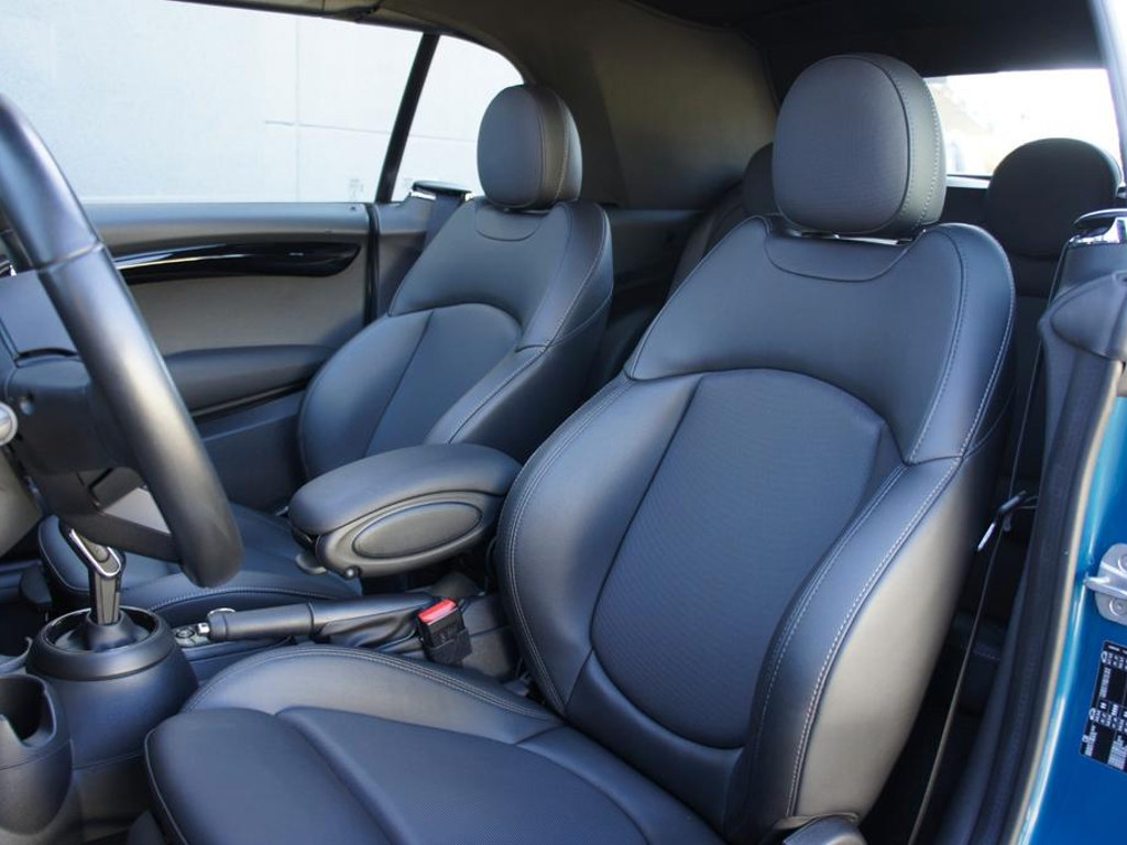 Mini Cooper Cabrio