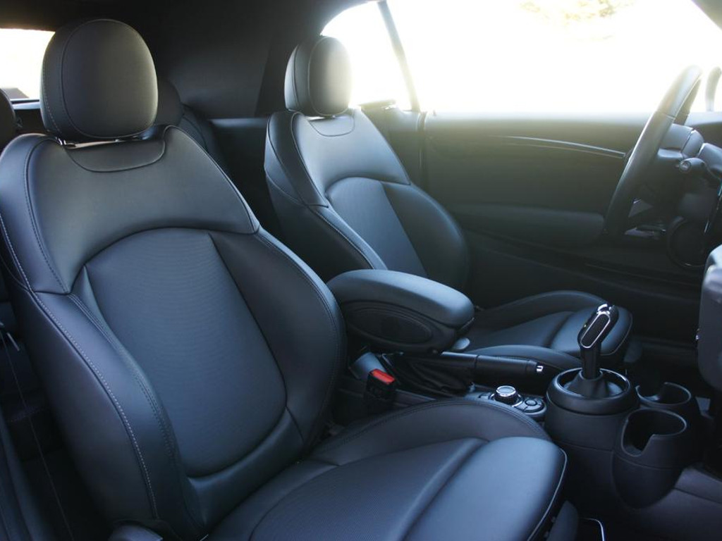 Mini Cooper Cabrio