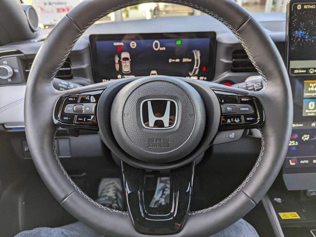 Honda e:Ny1
