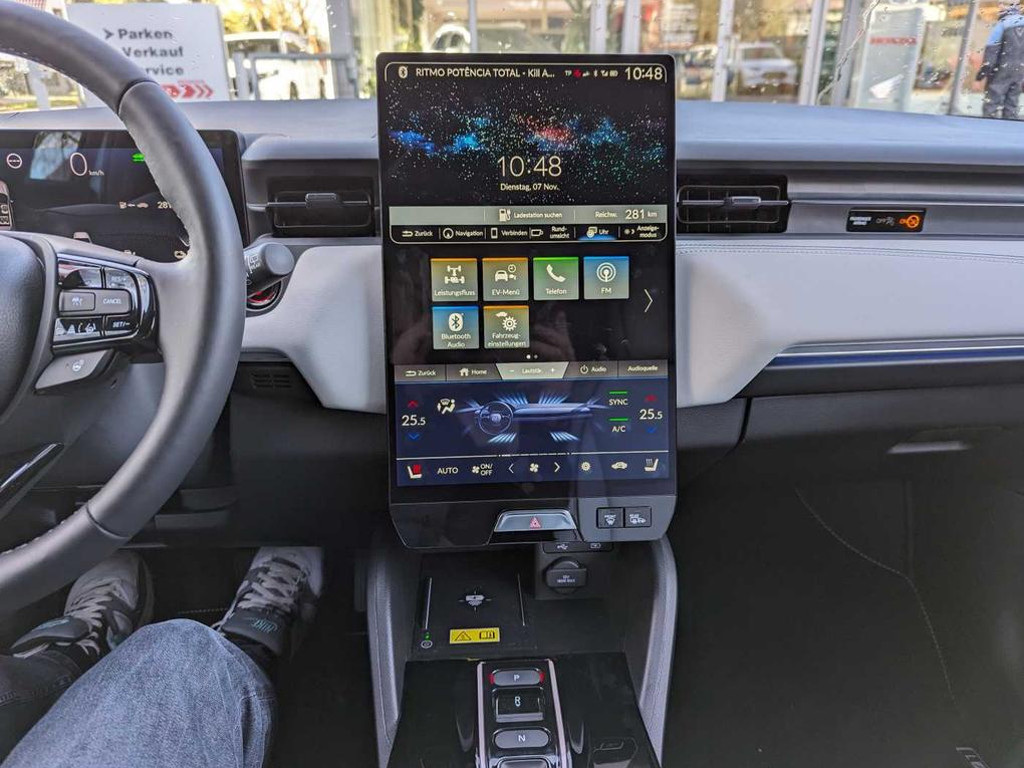 Honda e:Ny1