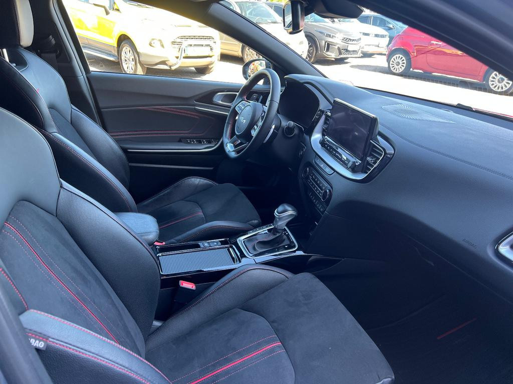 Kia ProCeed