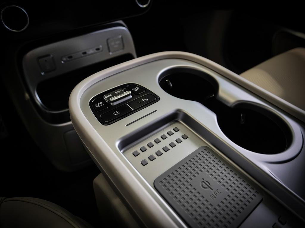 Hyundai IONIQ 9