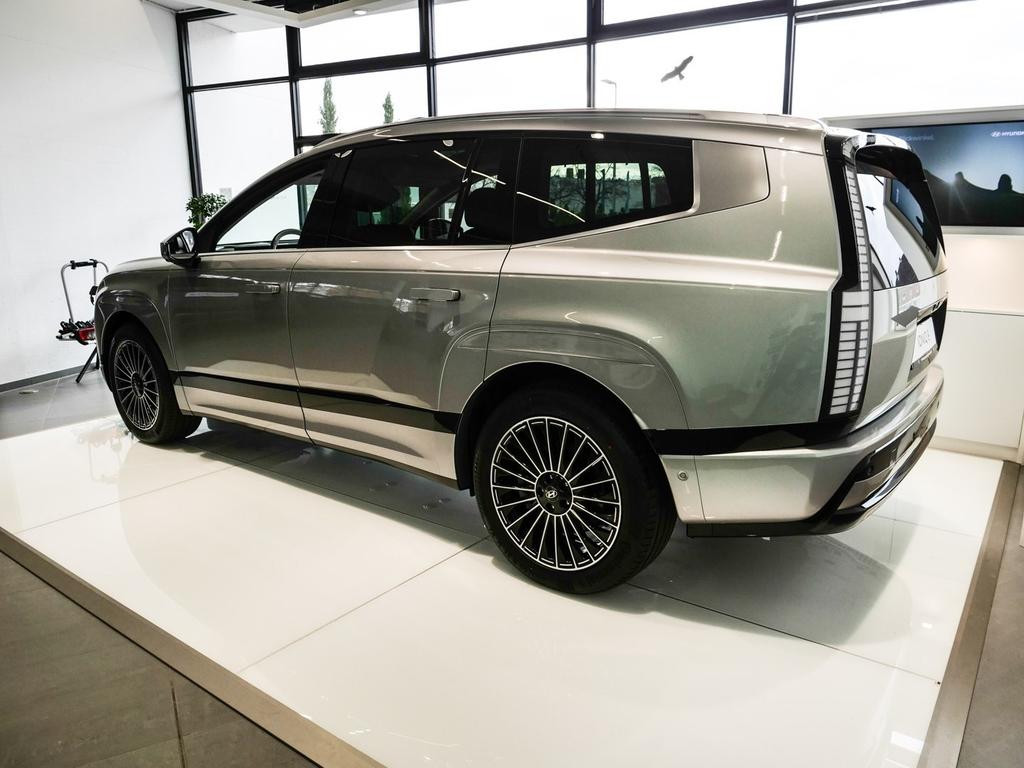 Hyundai IONIQ 9