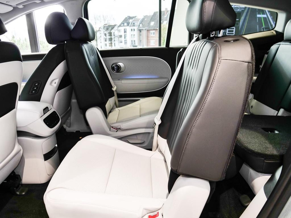 Hyundai IONIQ 9