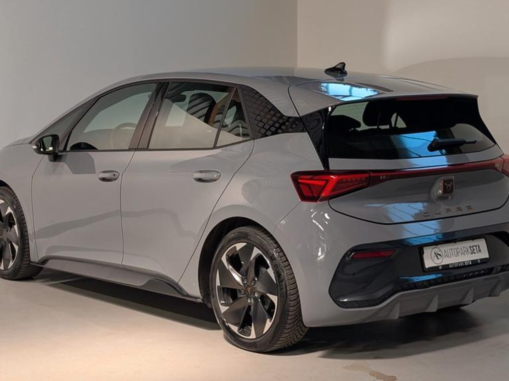 Cupra Born
