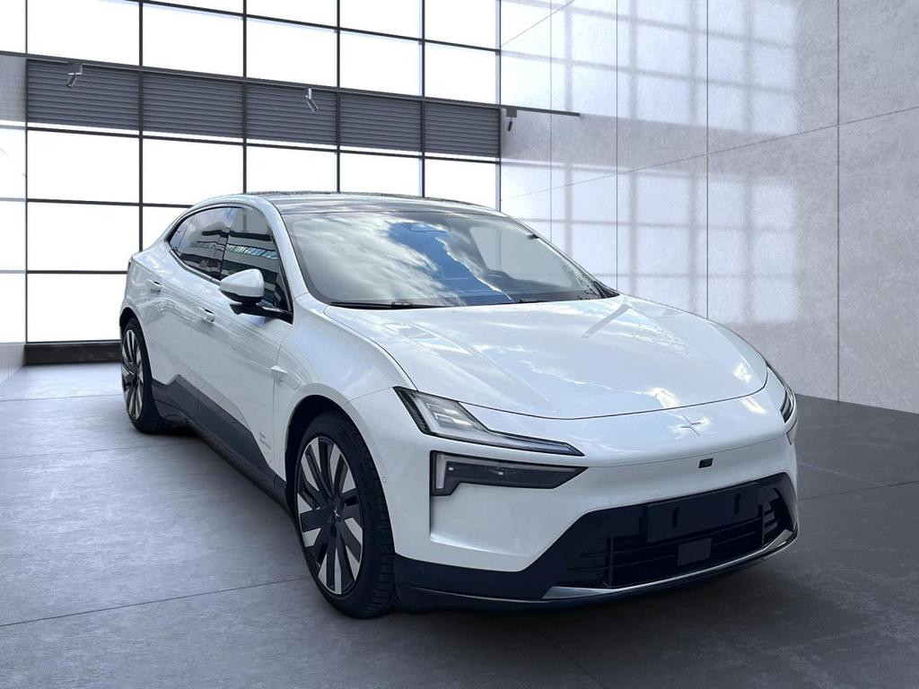 Polestar 4