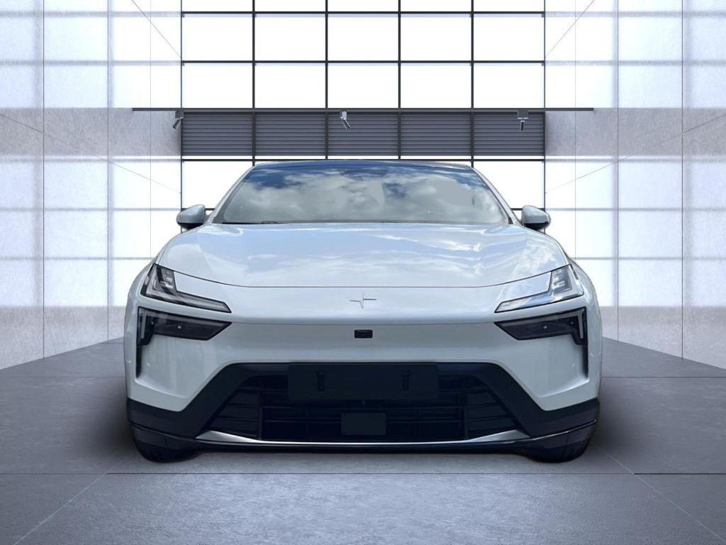 Polestar 4