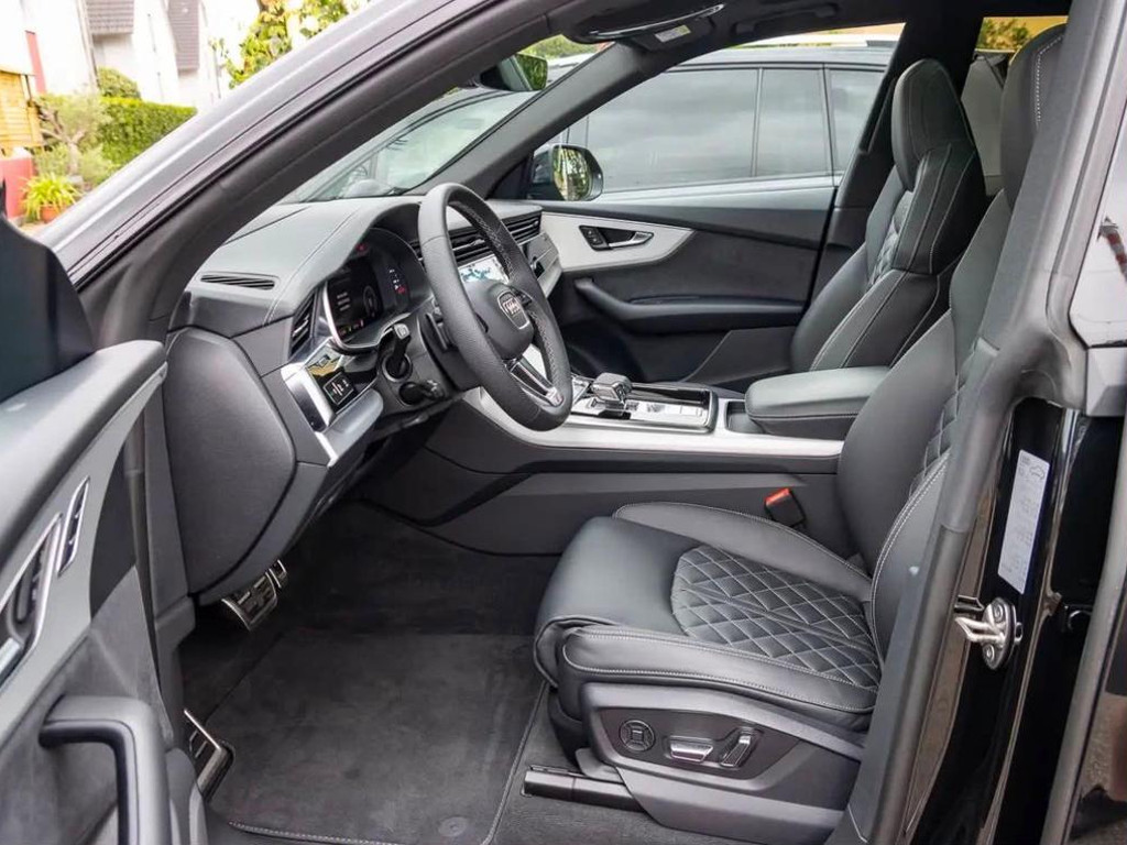 Audi SQ8