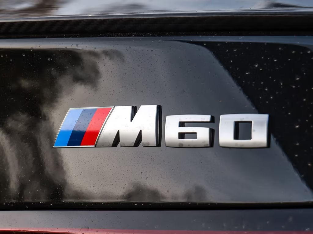 BMW i5