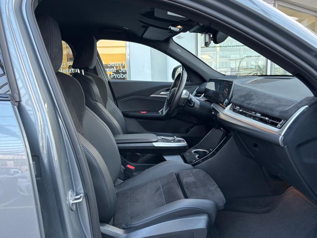 BMW iX2