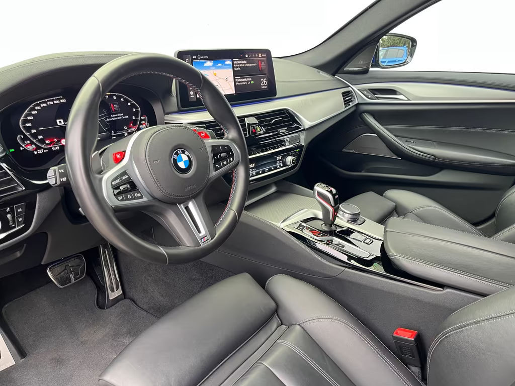 BMW M5