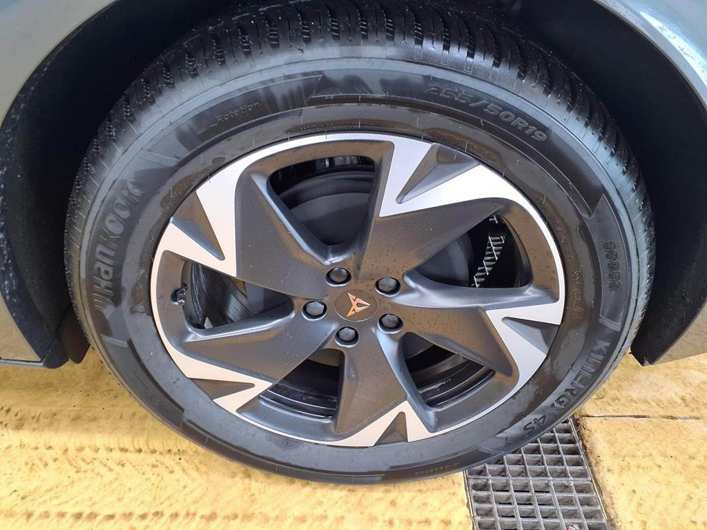 Cupra Tavascan