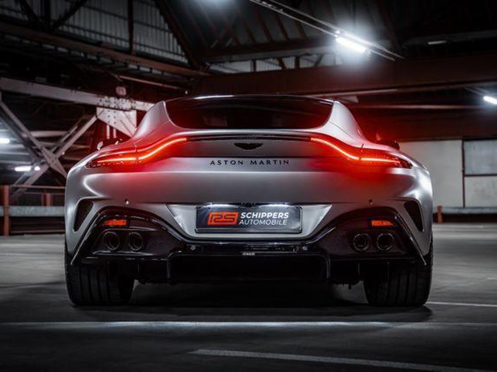 Aston Martin V8 Vantage