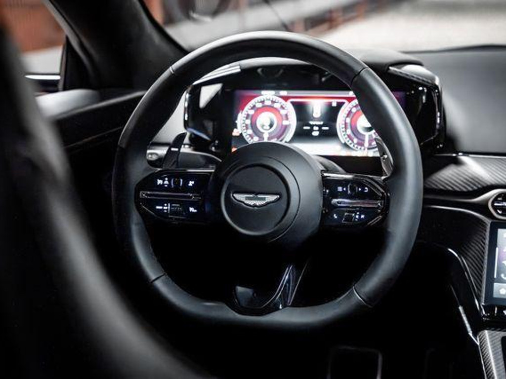 Aston Martin V8 Vantage