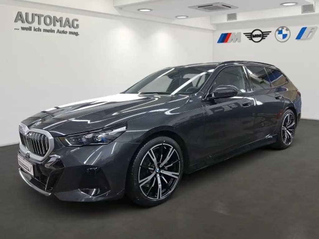 BMW 5 Serie 520 M-Sport Touring 520i