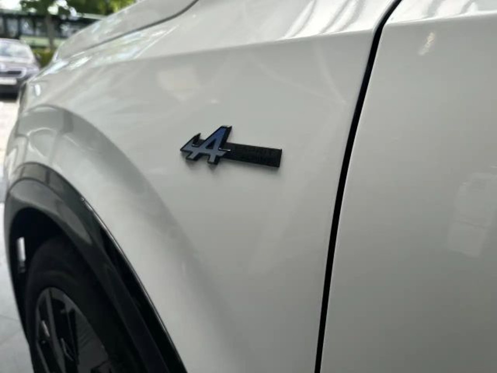 Renault Rafale
