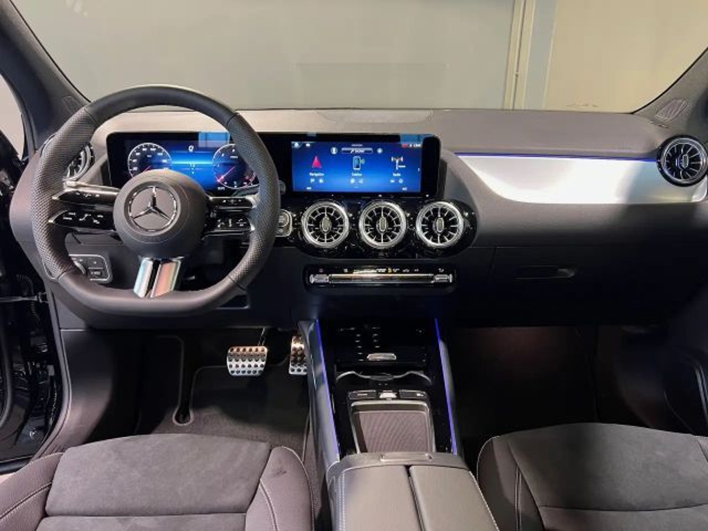 Mercedes-Benz GLA-Klasse GLA 220 4MATIC AMG Line GLA 220 d