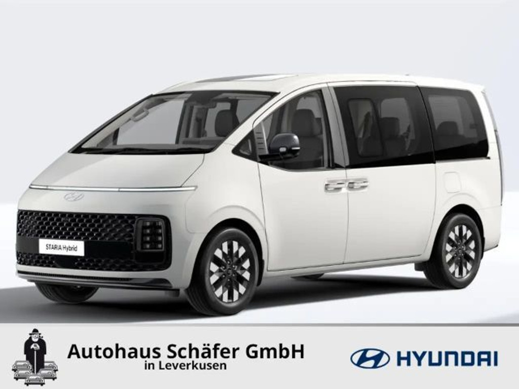 Hyundai Staria Signature